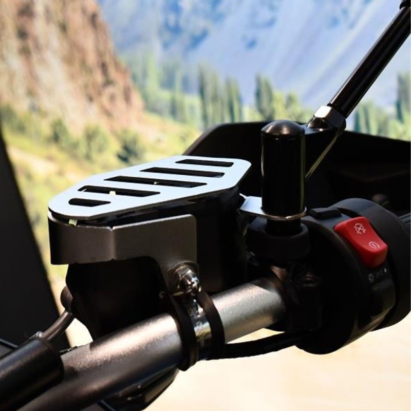 Protection maître-cylindre avant CFMOTO 800MT - 6WWV-802300-5000