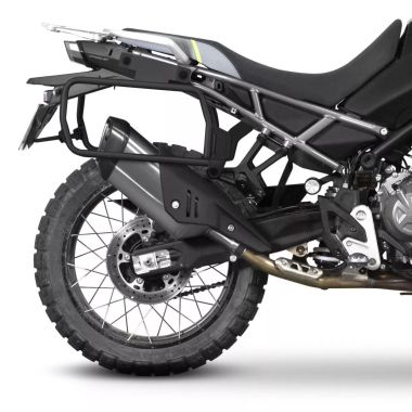 Support de Valises latérales SHAD 4P SYSTEM pour CF MOTO 450 MT / 700 MT et 800 MT-X SHAD